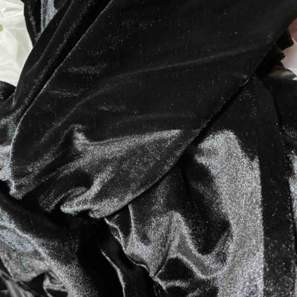 Lace Trim Lantern Sleeve Ruffle Hem Velvet Dress - Picture 8 of 8